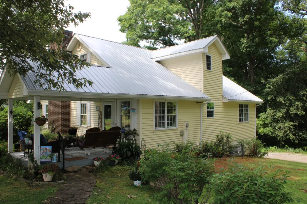 612 Bost Rd McMinnville, TN 37110