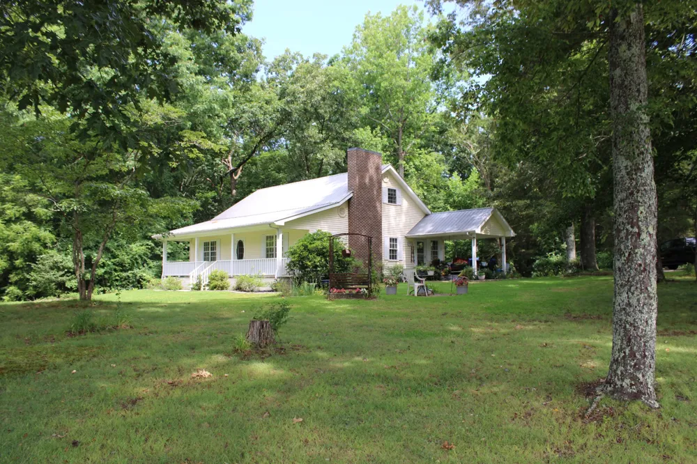 612 Bost Rd McMinnville, TN 37110