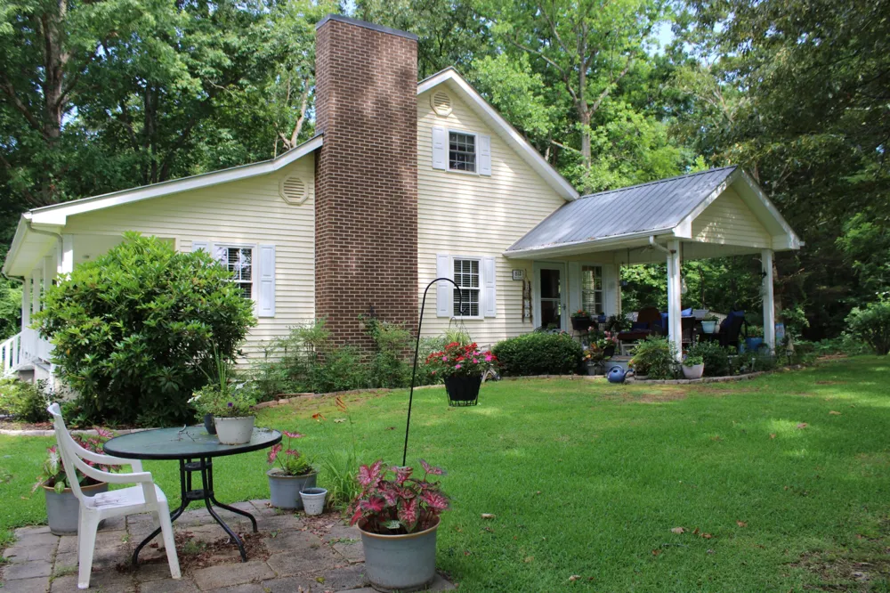 612 Bost Rd McMinnville, TN 37110