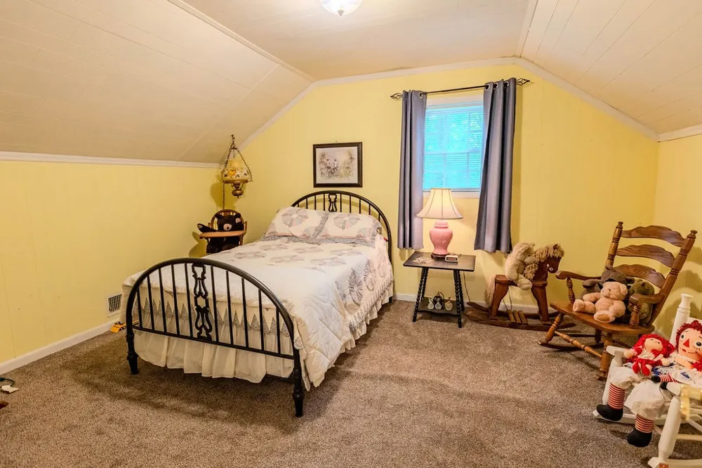 612 Bost Rd McMinnville, TN 37110