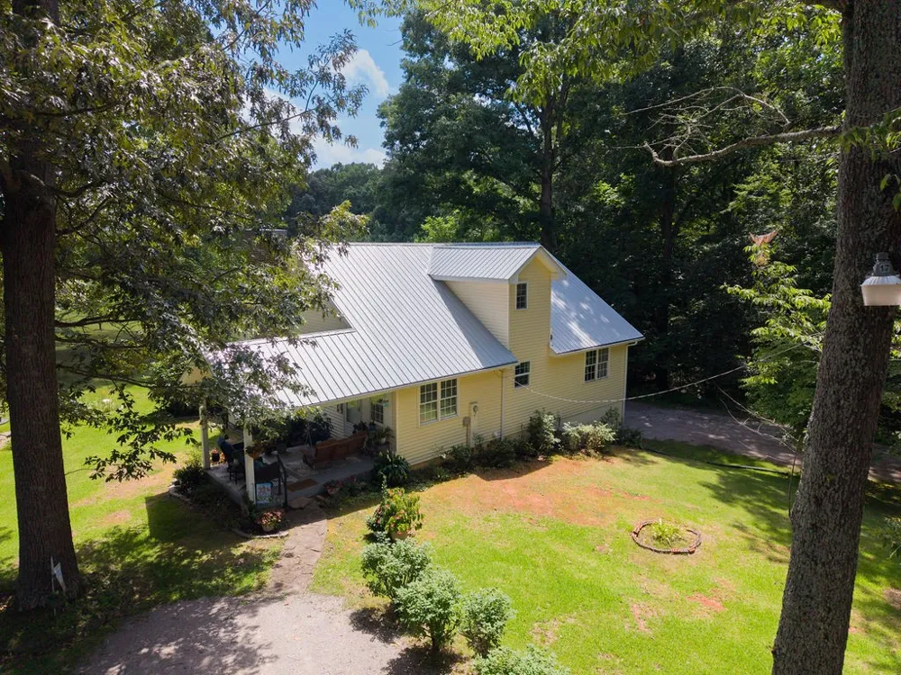 612 Bost Rd McMinnville, TN 37110