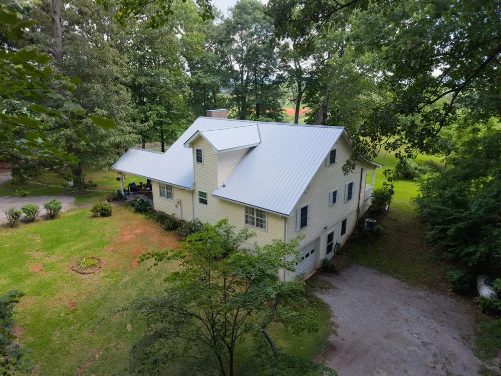 612 Bost Rd McMinnville, TN 37110