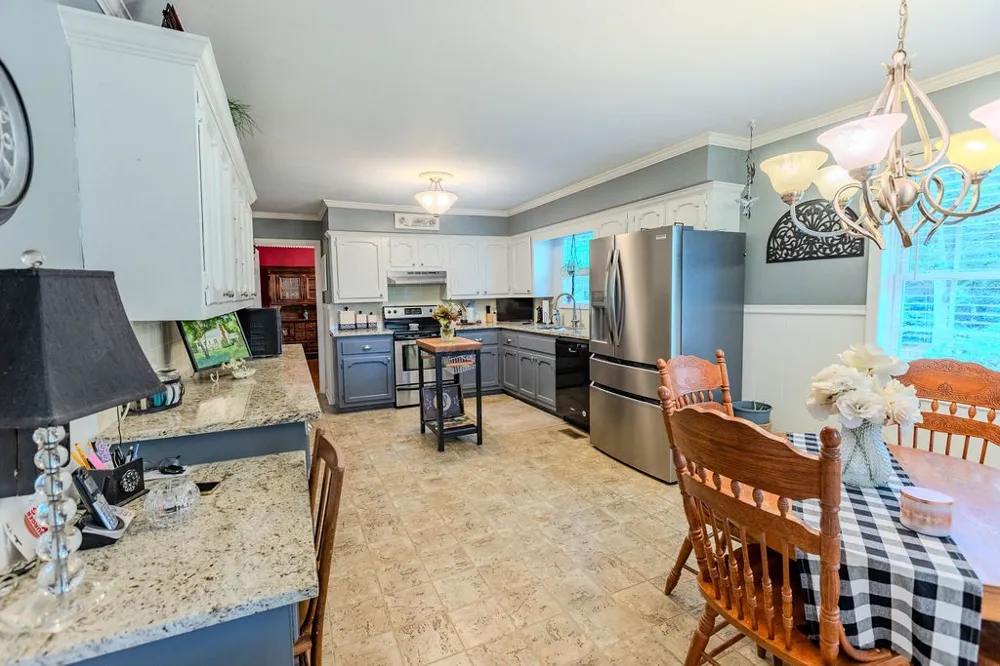 612 Bost Rd McMinnville, TN 37110
