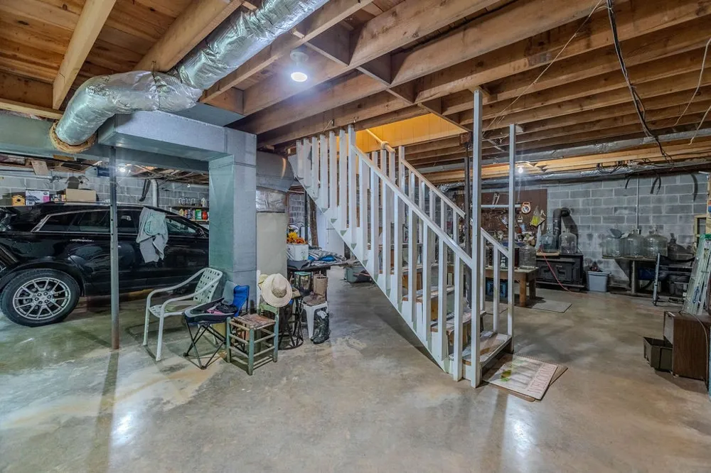 612 Bost Rd McMinnville, TN 37110