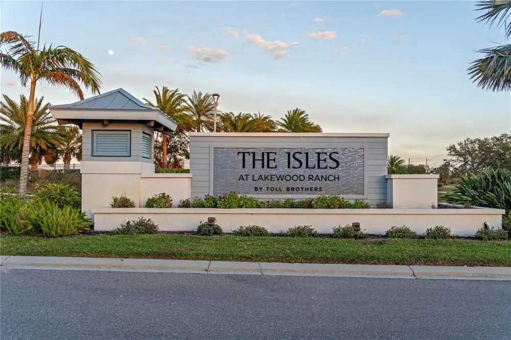 8154 REDONDA LOOP Lakewood Ranch, FL 34202