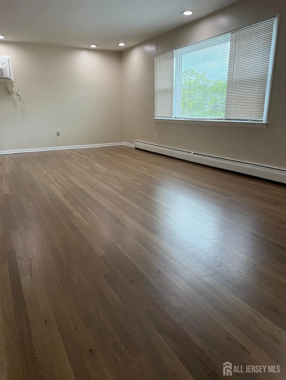 2518 Spruce Street Union, NJ 07083