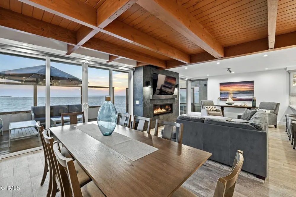 3373 Ocean Drive Oxnard, CA 93035