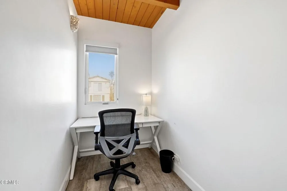 3373 Ocean Drive Oxnard, CA 93035
