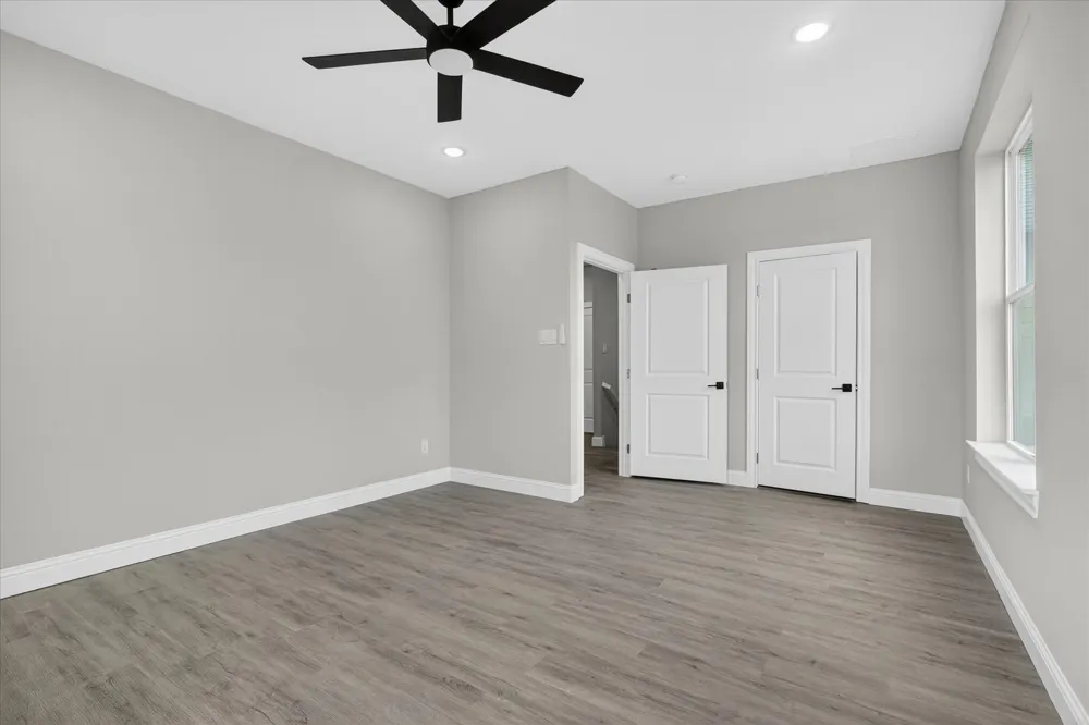 804 Premier Grand Prairie, TX 75051