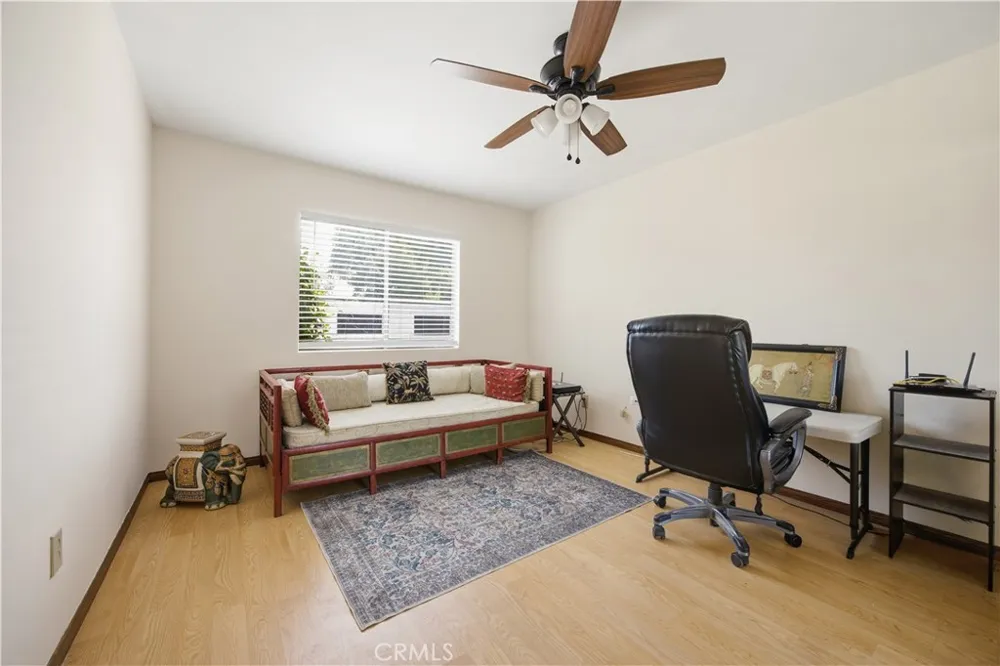 10170 Maude Ave Sunland, CA 91040