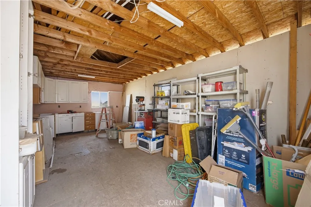 10170 Maude Ave Sunland, CA 91040