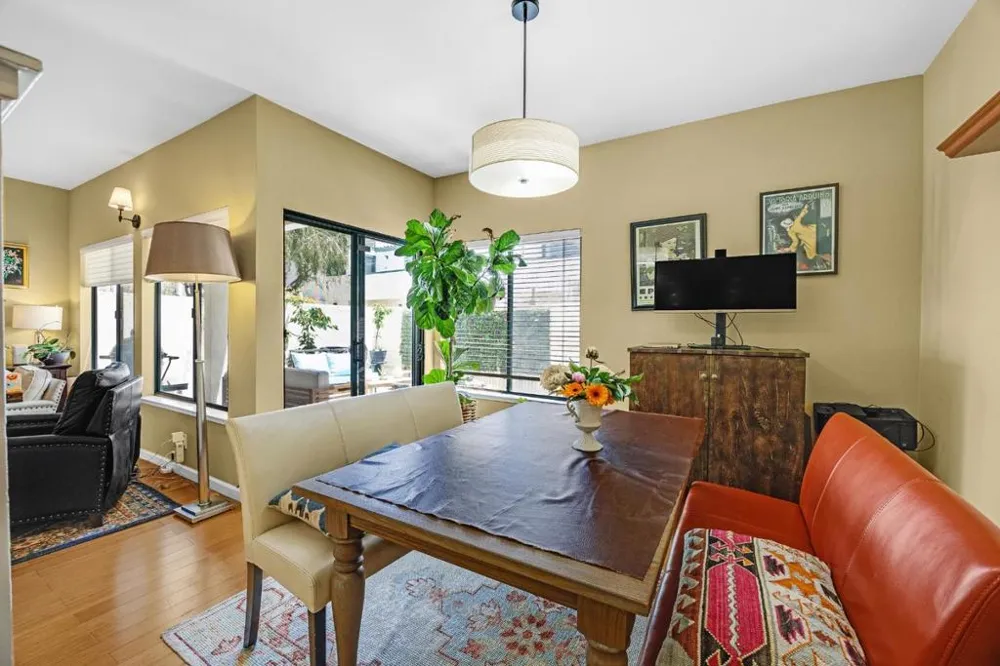 2247 Armada Way San Mateo, CA 94404