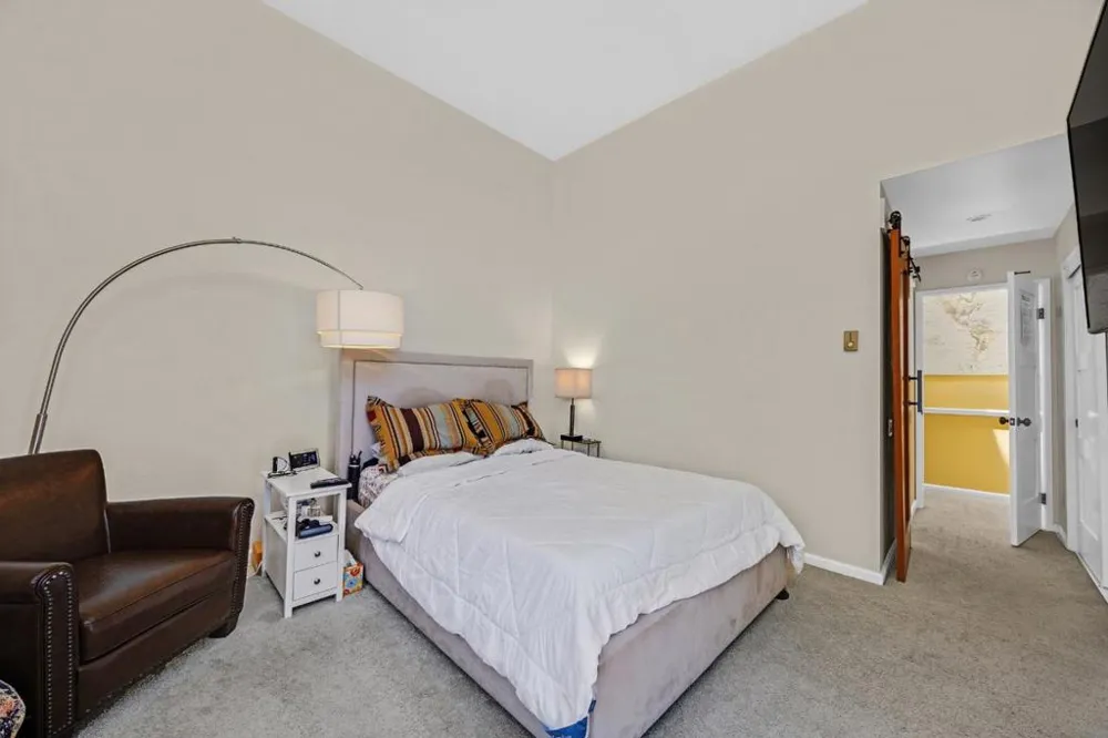 2247 Armada Way San Mateo, CA 94404
