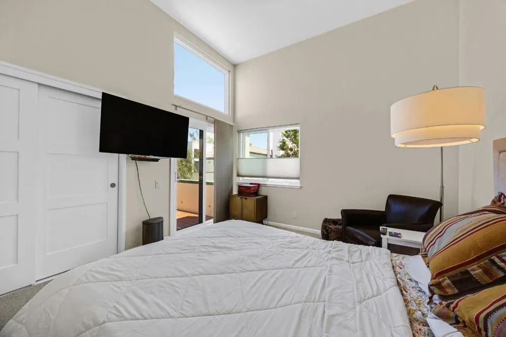 2247 Armada Way San Mateo, CA 94404