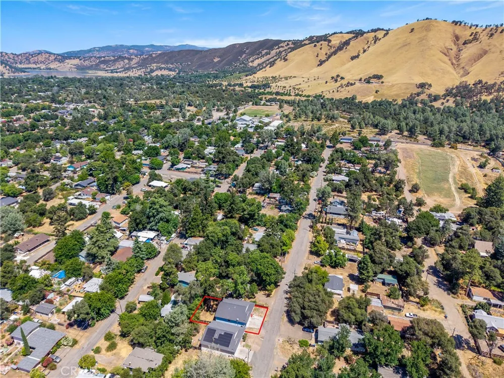 3605 Vista Clearlake, CA 95422