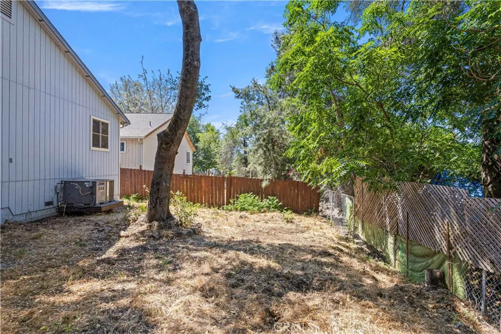 3605 Vista Clearlake, CA 95422