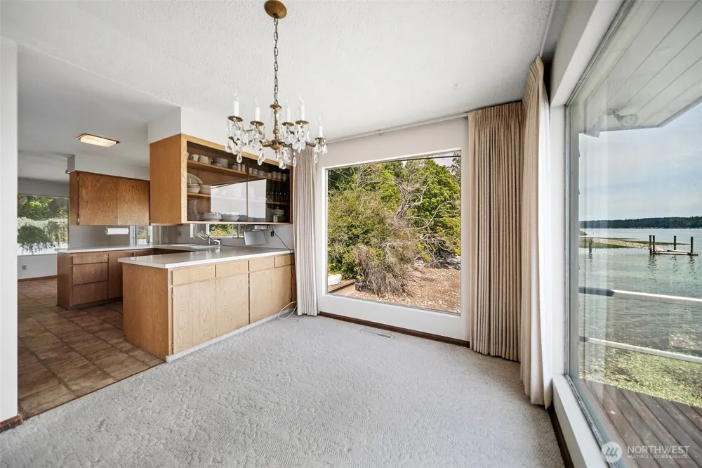8361 NE North Shore Road Belfair, WA 98528