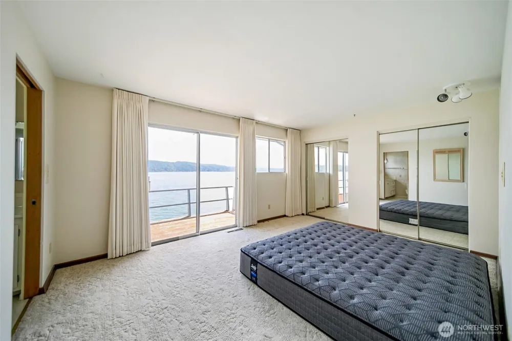 8361 NE North Shore Road Belfair, WA 98528