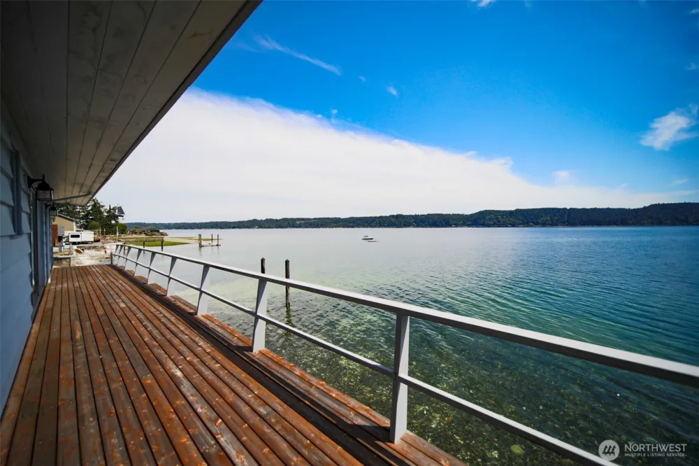 8361 NE North Shore Road Belfair, WA 98528