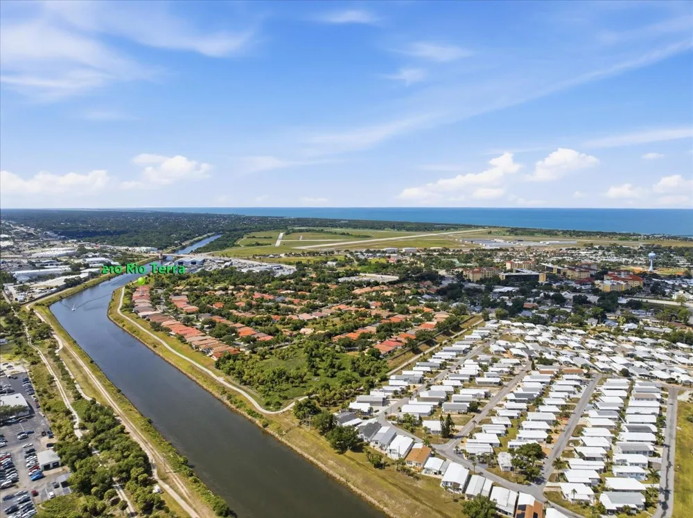 210 RIO TERRA Venice, FL 34285