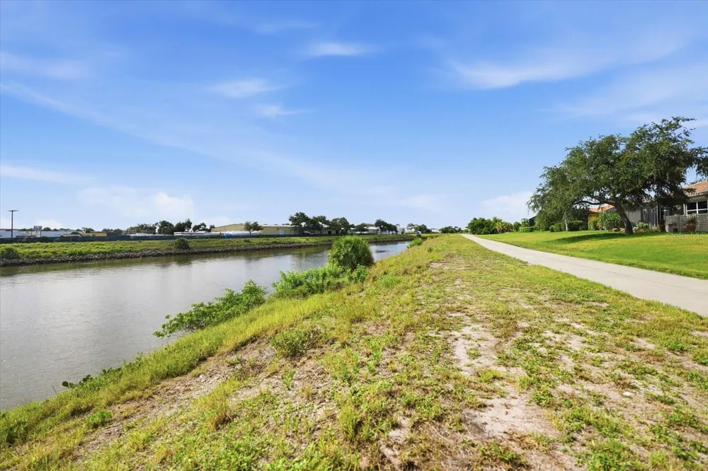 210 RIO TERRA Venice, FL 34285