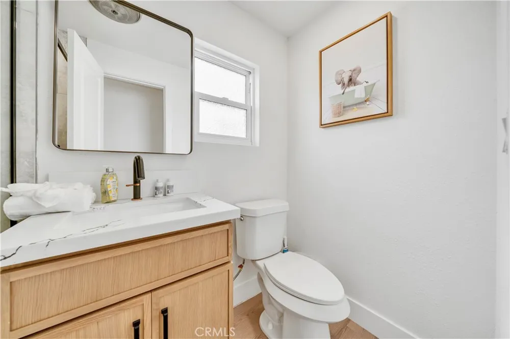920 W Balboa Newport Beach, CA 92661