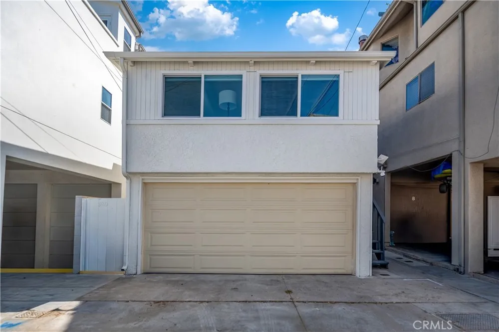 920 W Balboa Newport Beach, CA 92661