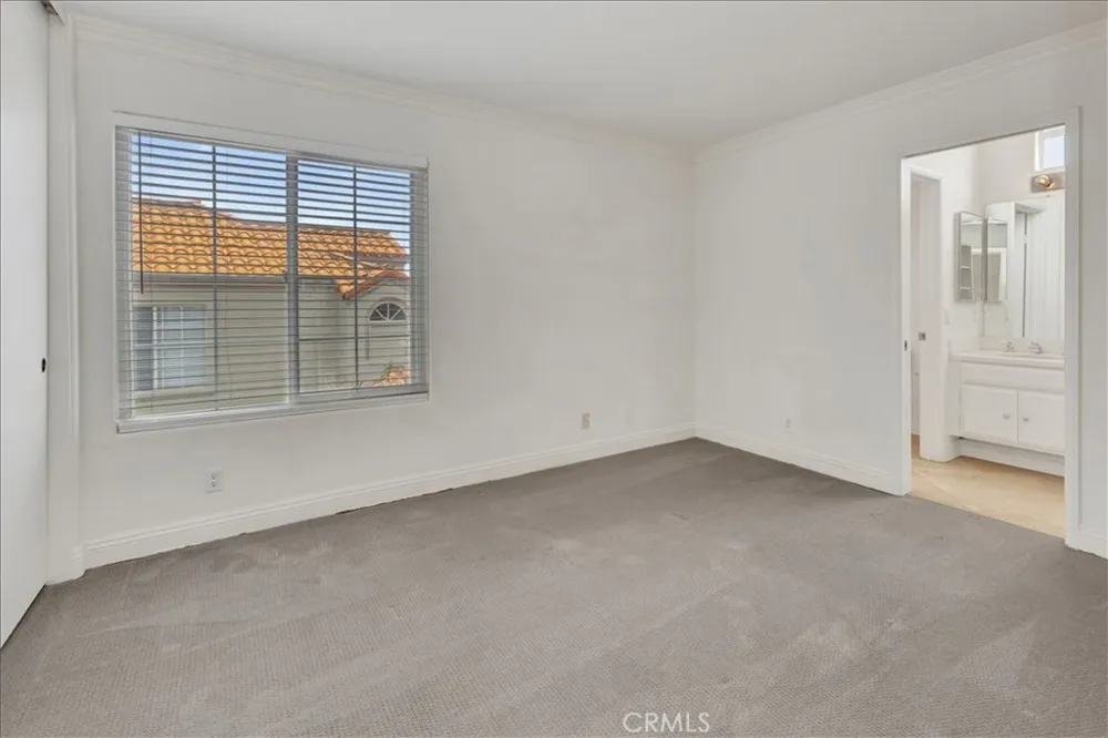 40 Marseille Laguna Niguel, CA 92677