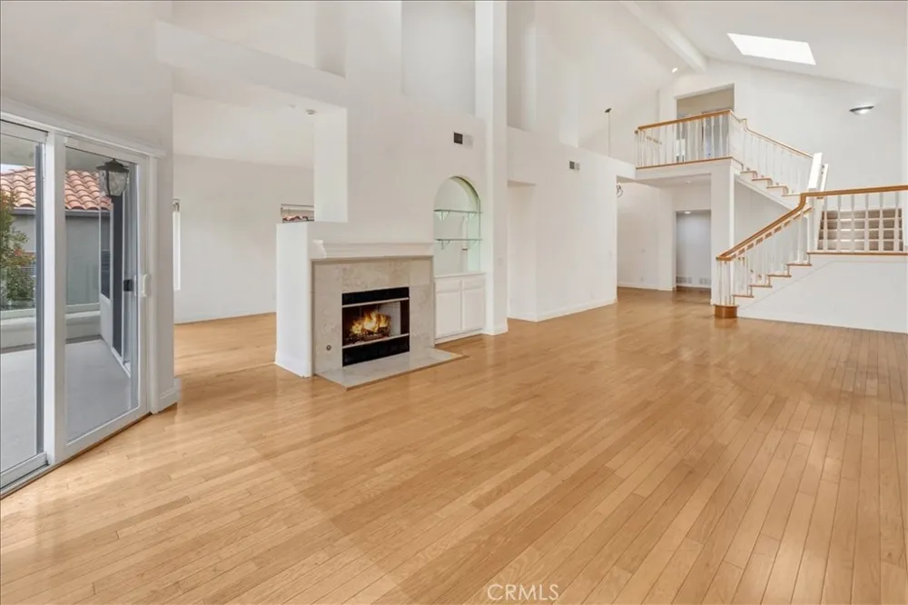 40 Marseille Laguna Niguel, CA 92677