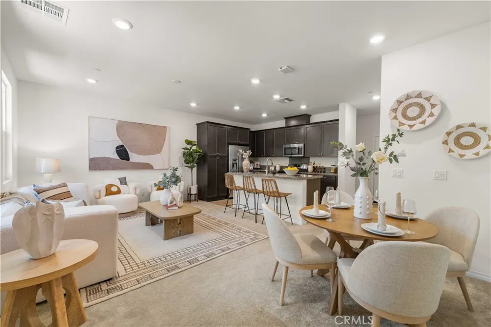7100 Montecito Lane Eastvale, CA 92880
