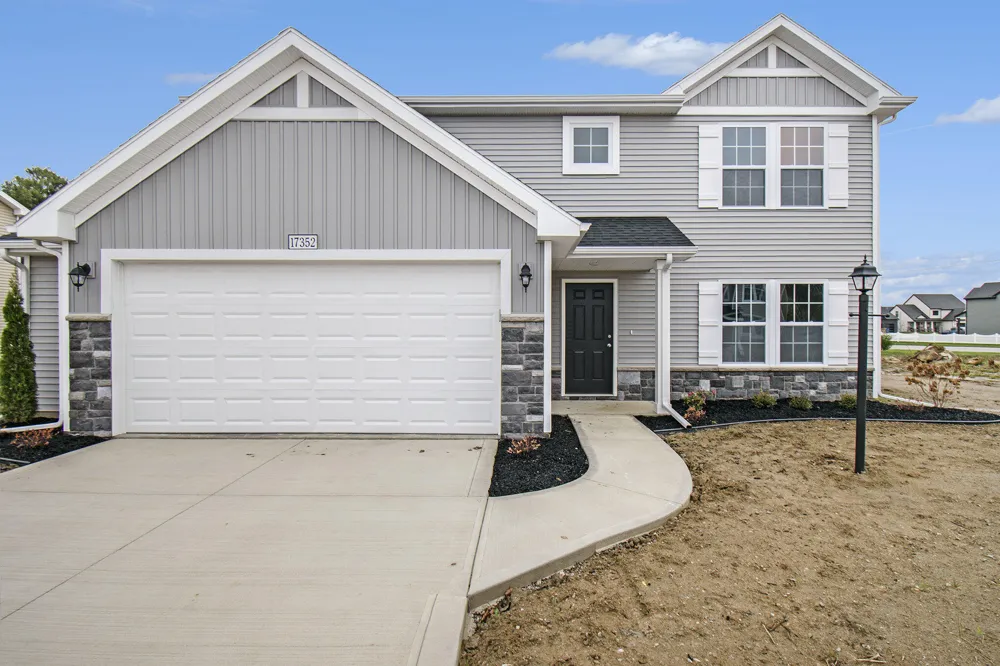 7068 Pileated Drive Caledonia, MI 49316