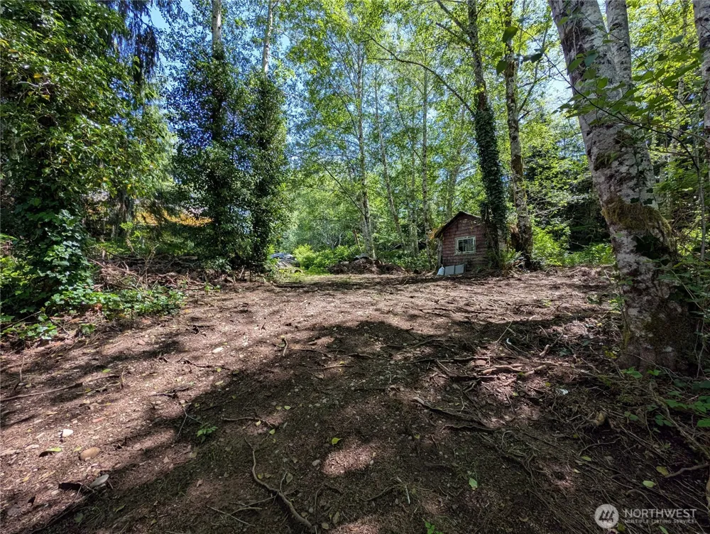 181327 Hwy 101 Highway Forks, WA 98331