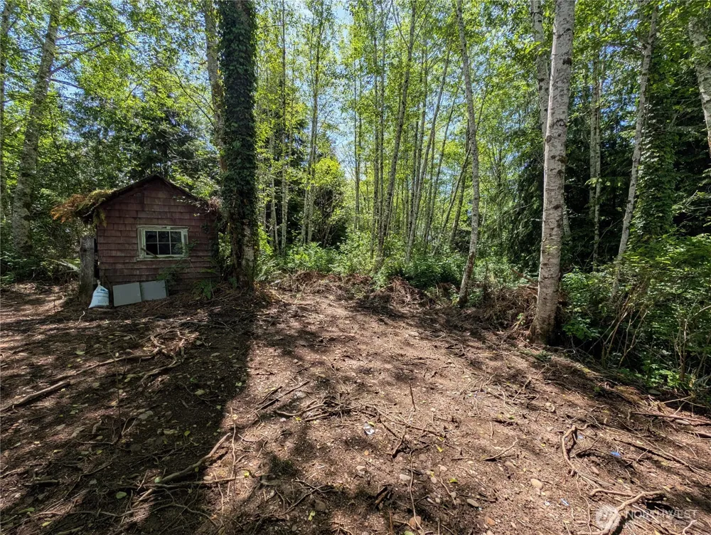 181327 Hwy 101 Highway Forks, WA 98331