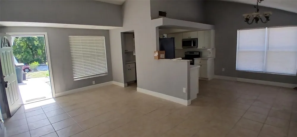 1019 PENINSULA ROAD Tarpon Springs, FL 34689