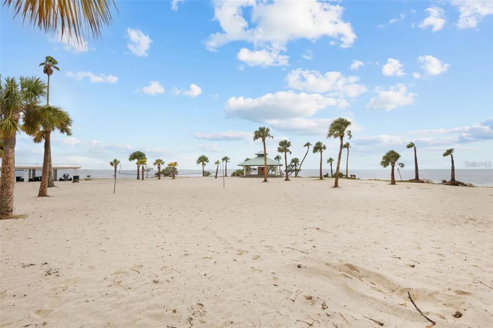 1019 PENINSULA ROAD Tarpon Springs, FL 34689