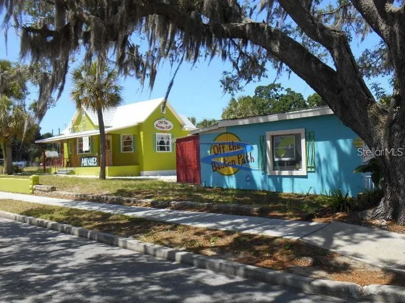 1019 PENINSULA ROAD Tarpon Springs, FL 34689