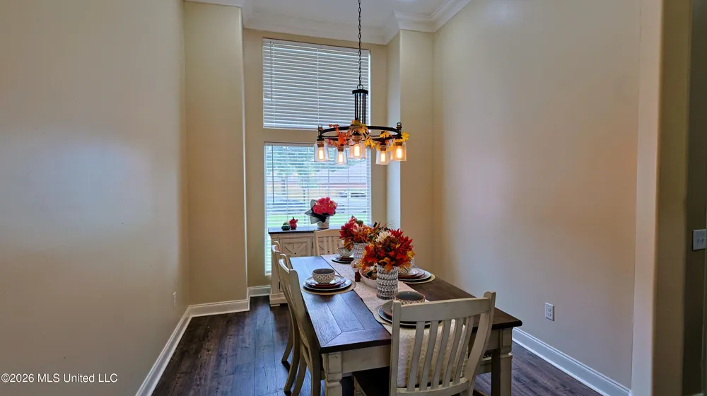 73 Dianne Cove Byram, MS 39272