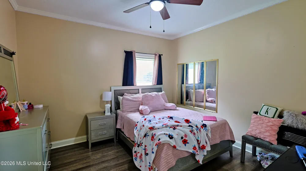 73 Dianne Cove Byram, MS 39272
