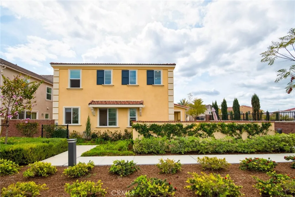 16378 Embark Way Chino, CA 91708
