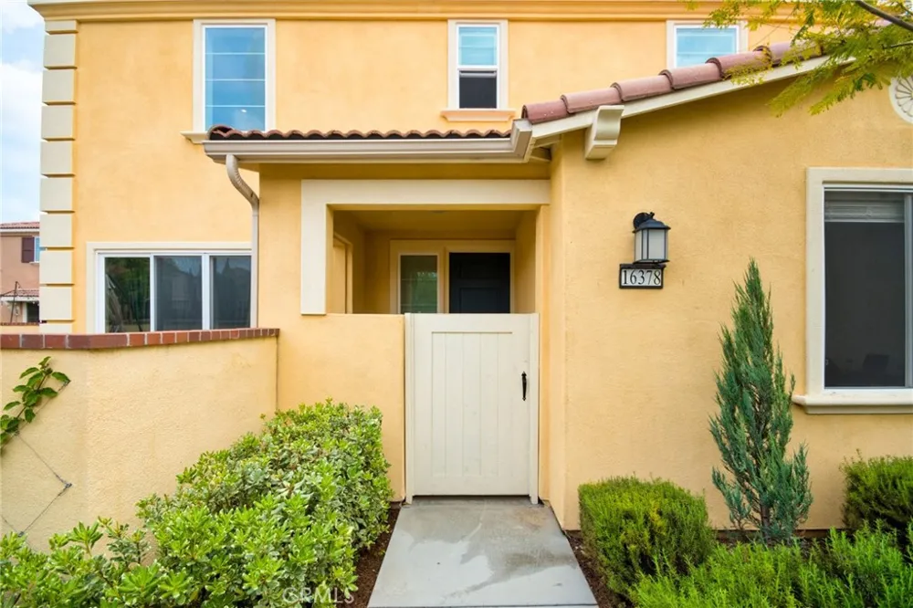 16378 Embark Way Chino, CA 91708