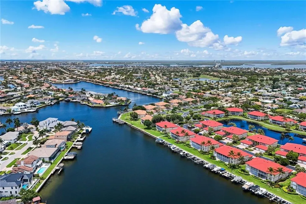 210 Waterside Circle #201 Marco Island, FL 34145