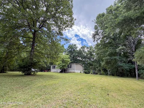 102 Skyline Court