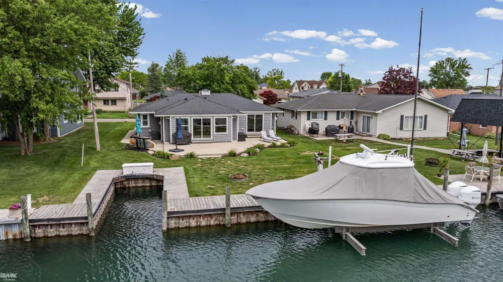 7741 Colony Drive Clay Township, MI 48001