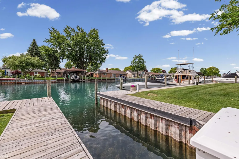 7741 Colony Drive Clay Township, MI 48001