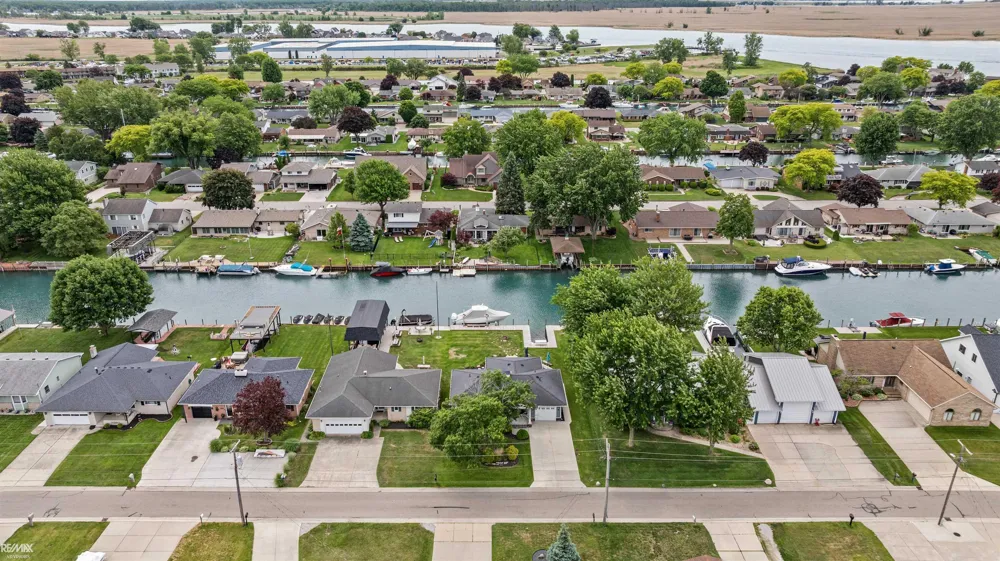 7741 Colony Drive Clay Township, MI 48001