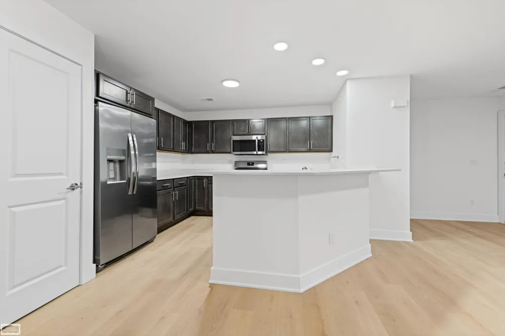 32956 Antrim Drive Chesterfield Township, MI 48047