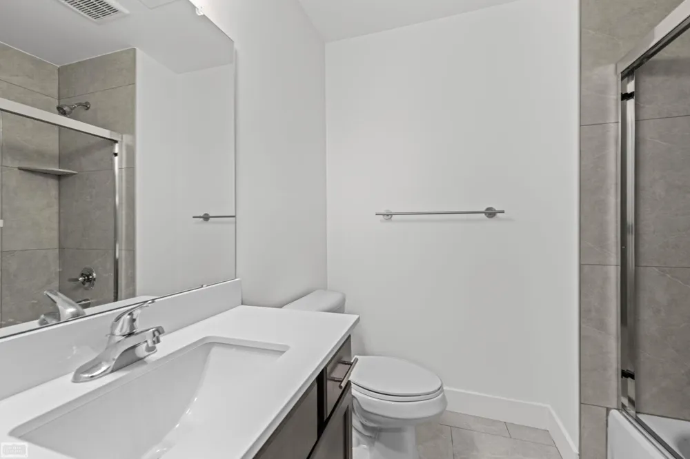 32956 Antrim Drive Chesterfield Township, MI 48047
