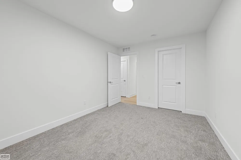32956 Antrim Drive Chesterfield Township, MI 48047