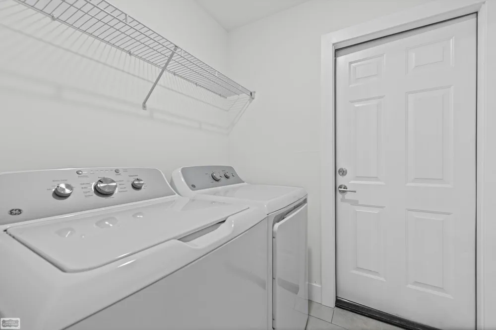 32956 Antrim Drive Chesterfield Township, MI 48047