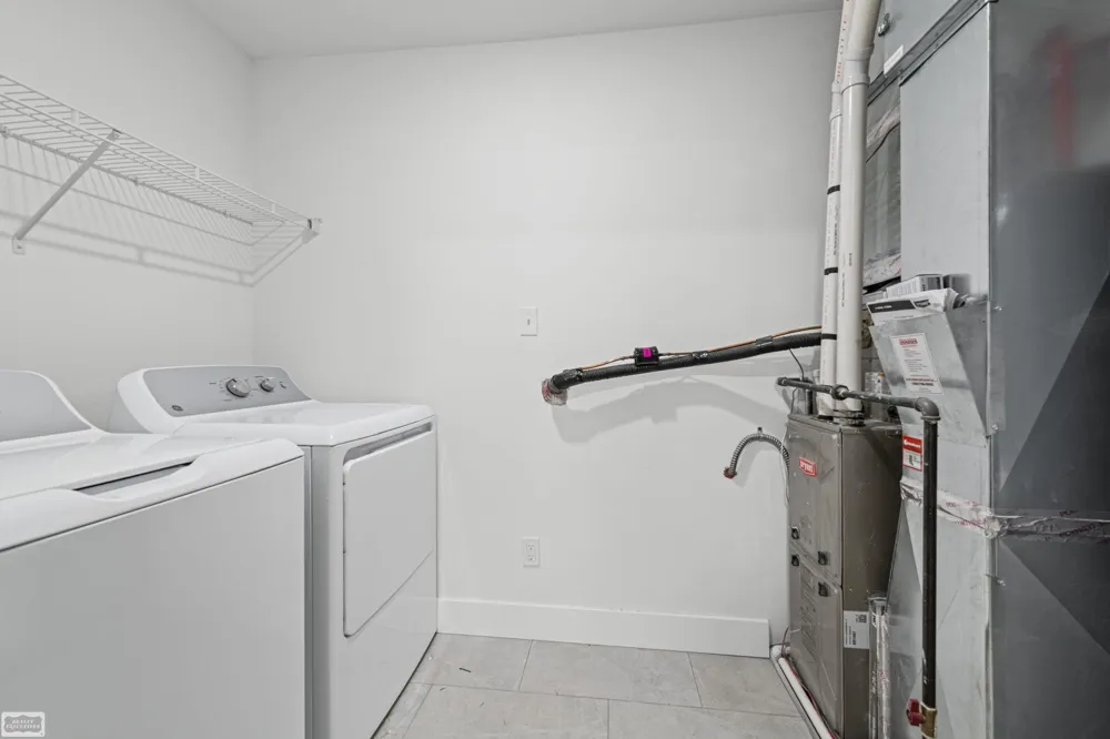 32956 Antrim Drive Chesterfield Township, MI 48047